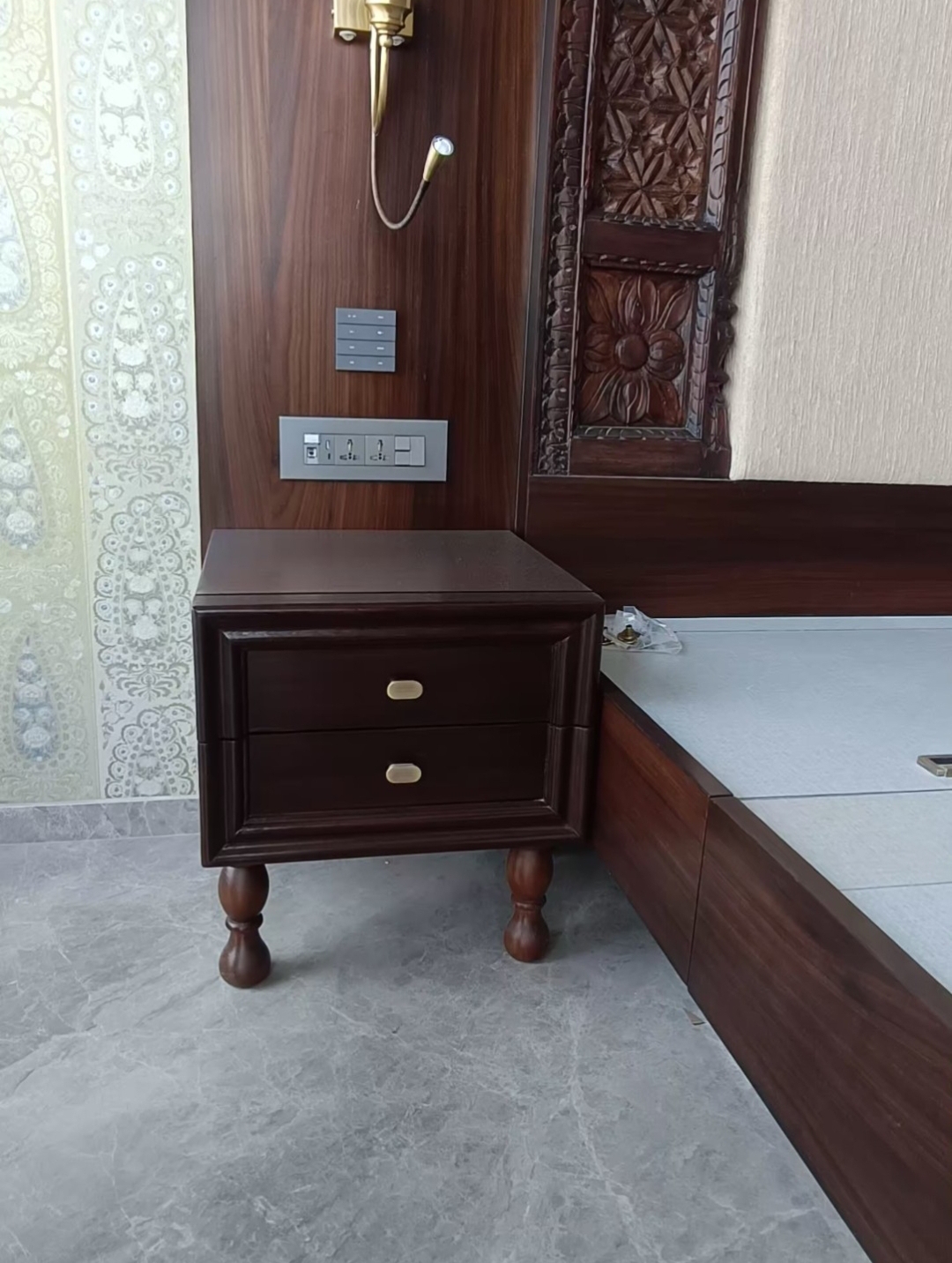 Home oplus 16908288